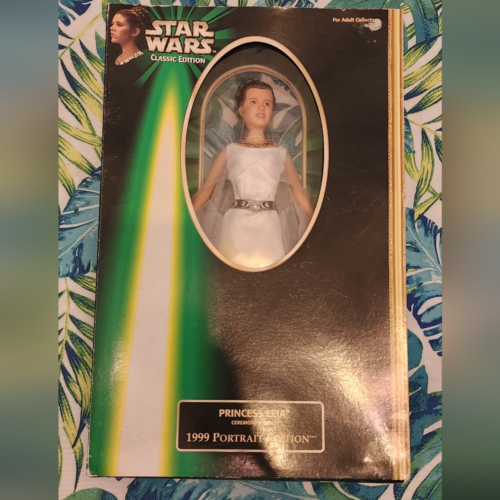 1999 Princess Leia Doll